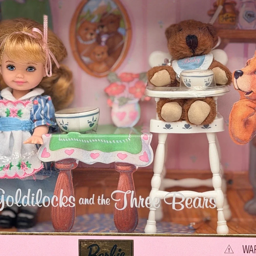 Barbie Collector Edition Goldilocks and the Three Bears Kelly Doll Set 2000